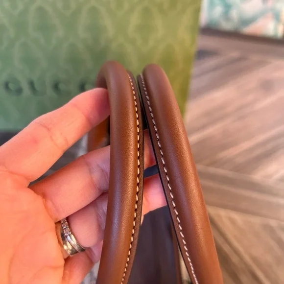 GUCCI GG Supreme Top Handle Bag - Picture 5 of 16